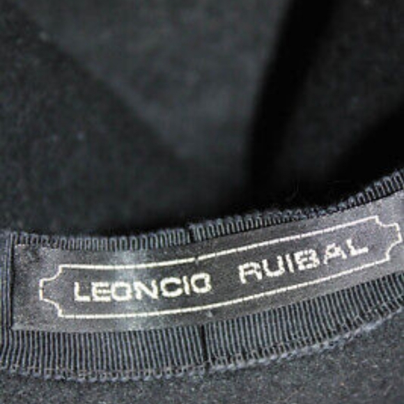 LEONCIO RUIBAL 50's Wool Bow Hat - Picture 2 of 5